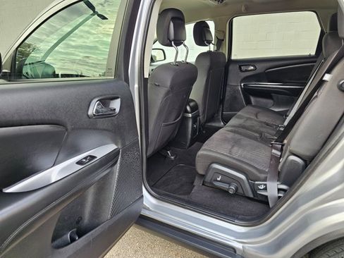 Used 2016 Dodge Journey SXT AWD/4WD image 16