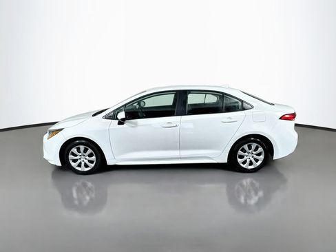 Used 2024 Toyota Corolla LE FWD image 3