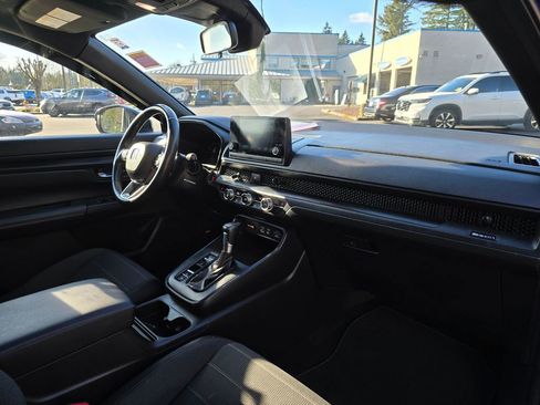 Used 2023 Honda CR-V Sport image 4