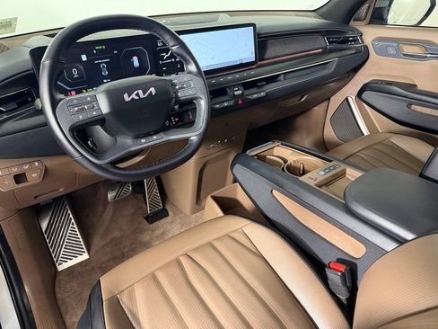 Used 2024 Kia EV9 GT-Line AWD/4WD image 12
