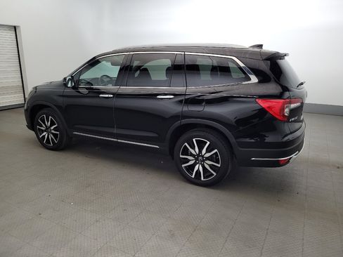 Used 2022 Honda Pilot Touring image 3