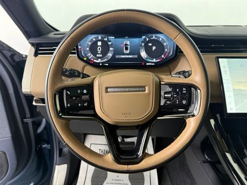 Used 2025 Land Rover Range Rover Sport Autobiography AWD/4WD image 40
