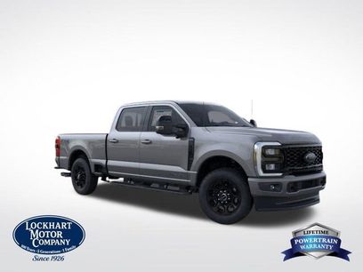 New 2026 Ford F250 Lariat w/ Black Appearance Package
