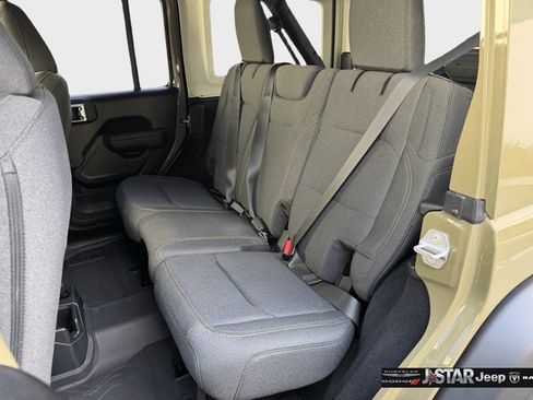 Used 2026 Jeep Wrangler Unlimited Sport AWD/4WD image 20