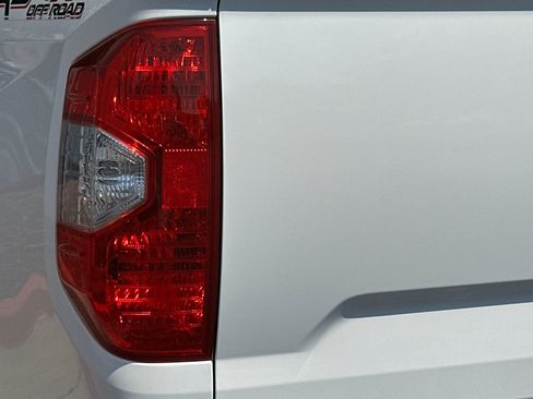 Used 2019 Toyota Tundra SR5 w/ TRD Off Road Package AWD/4WD image 41
