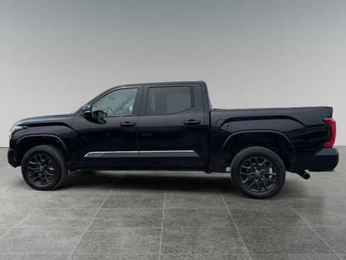 Used 2025 Toyota Tundra Platinum AWD/4WD image 3