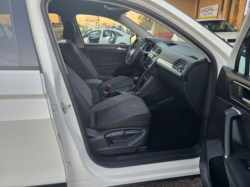 Used 2018 Volkswagen Tiguan S image 47