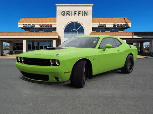 Used 2023 Dodge Challenger R/T w/ Plus Package RWD image 11