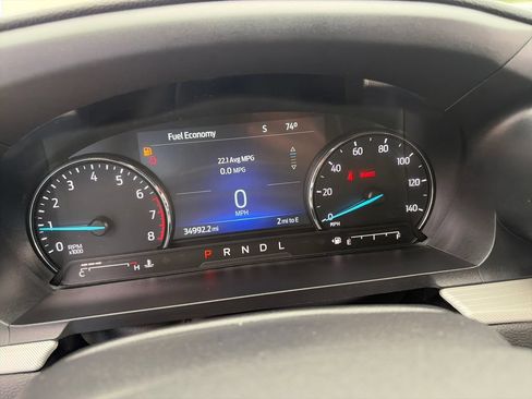 Used 2023 Ford Explorer XLT w/ Equipment Group 202A AWD/4WD image 18