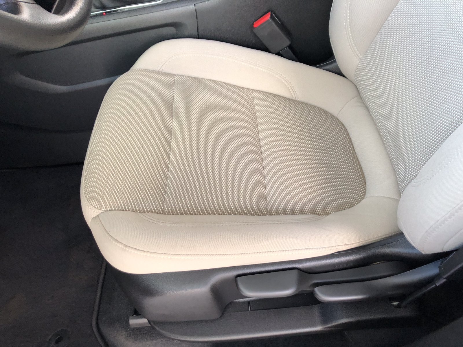 Used 2024 Chevrolet Traverse LS w/ Safety Package FWD image 21