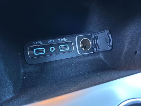 Used 2019 Jeep Grand Cherokee Altitude image 31