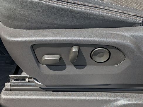 Used 2025 Chevrolet Silverado 1500 High Country w/ Midnight Edition image 16