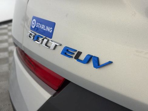 Used 2023 Chevrolet Bolt EUV Premier FWD image 38