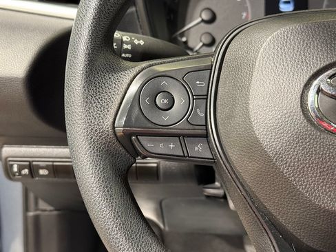 Certified 2025 Toyota Corolla LE FWD image 21