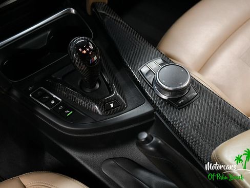 Used 2018 BMW M3 RWD image 53