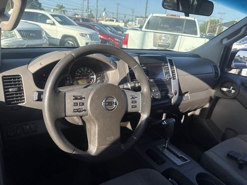 Used 2015 Nissan Xterra S w/ Value Package RWD image 6