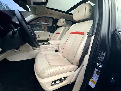 Used 2020 Rolls-Royce Cullinan AWD/4WD image 54
