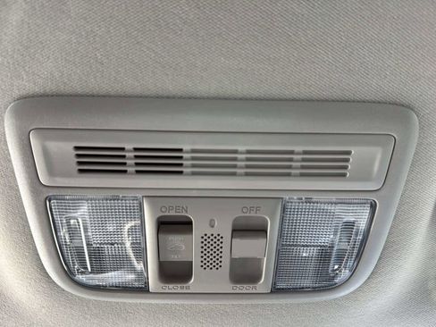 Used 2022 Honda HR-V EX-L image 27