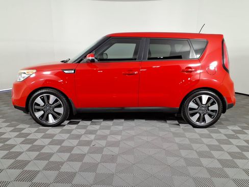 Used 2015 Kia Soul ! w/ Sun & Sound Package FWD image 3