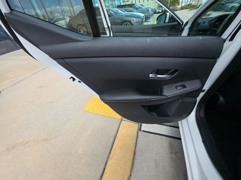 Used 2022 Nissan Sentra SV w/ All-Weather Package image 22