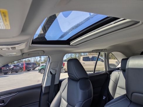 Certified 2024 Toyota RAV4 XLE Premium image 12