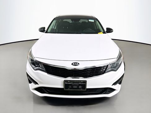 Used 2019 Kia Optima SX image 2