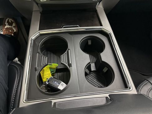 Used 2022 Ford F250 Lariat w/ Lariat Ultimate Package image 45