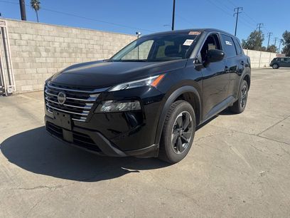 Used 2024 Nissan Rogue SV