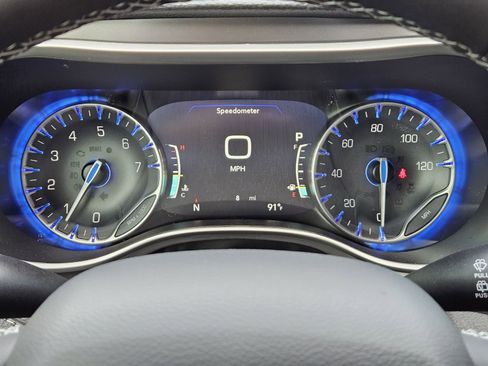 New 2026 Chrysler Pacifica Select image 17