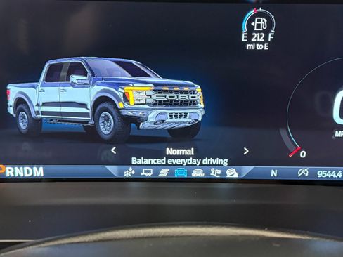 Used 2025 Ford F150 Raptor AWD/4WD image 26