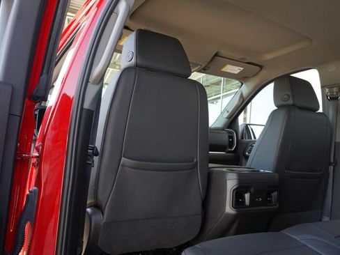 Used 2024 Chevrolet Silverado 1500 LT Trail Boss w/ Convenience Package II AWD/4WD image 35