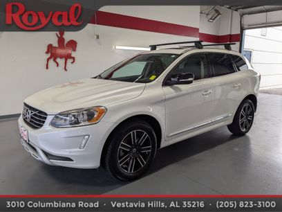 Used 2017 Volvo XC60 T5 Dynamic w/ Advanced Package