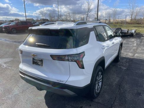 New 2026 Chevrolet Equinox LT image 7