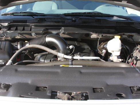 Used 2014 RAM 1500 Express AWD/4WD image 21