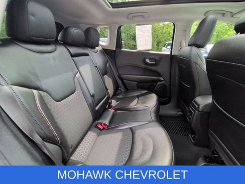 Used 2020 Jeep Compass Latitude AWD/4WD image 29