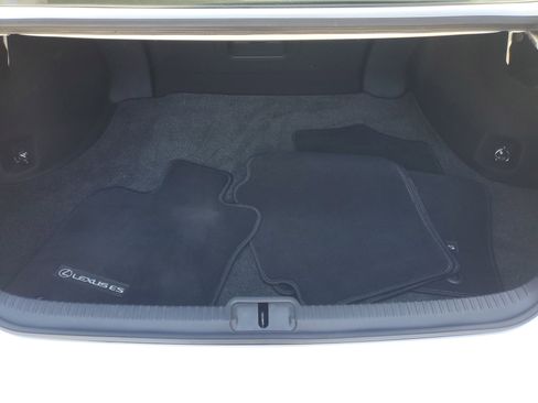 Used 2021 Lexus ES 350 w/ Premium Package image 8