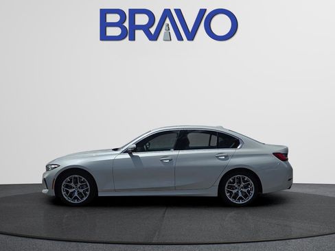 Used 2025 BMW 330i Sedan RWD image 6