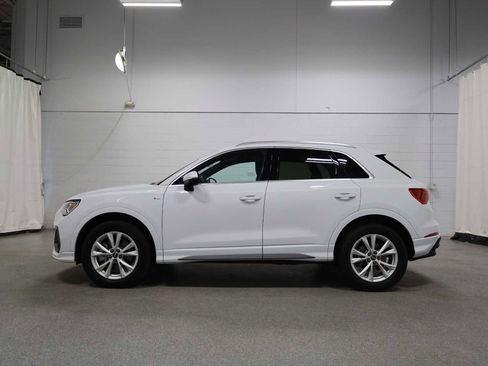 Used 2025 Audi Q3 2.0T Premium Plus AWD/4WD image 2
