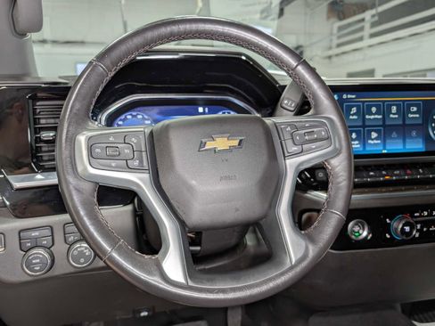 Certified 2022 Chevrolet Silverado 1500 LT AWD/4WD image 34