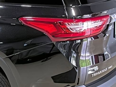 Used 2020 Chevrolet Traverse LS w/ LPO, Floor Liner Package AWD/4WD image 10