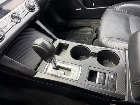 Used 2015 Subaru Legacy 3.6R Limited image 39