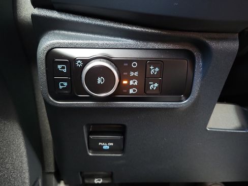 Certified 2025 Ford Bronco Outer Banks AWD/4WD image 28