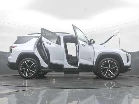 Used 2026 Chevrolet Equinox RS w/ Convenience Package III AWD/4WD image 71