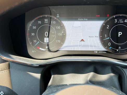 Used 2023 Jaguar F-PACE S AWD/4WD image 19