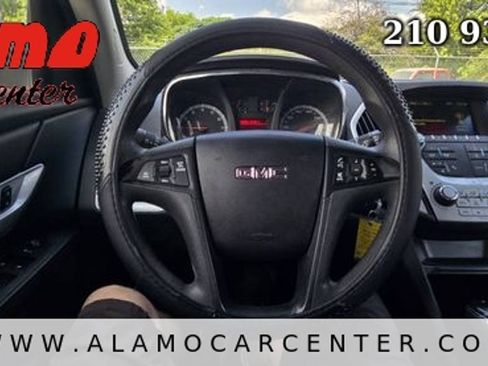 Used 2017 GMC Terrain SLE FWD image 32