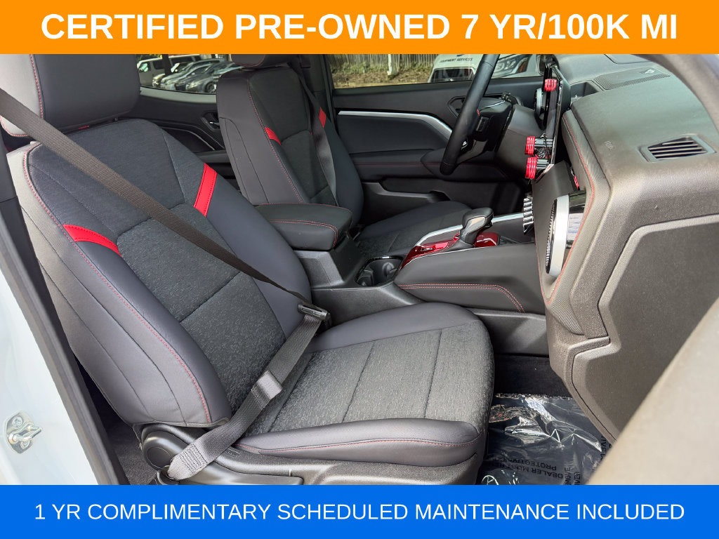Used 2025 Chevrolet Colorado Z71 w/ Technology Package AWD/4WD image 23
