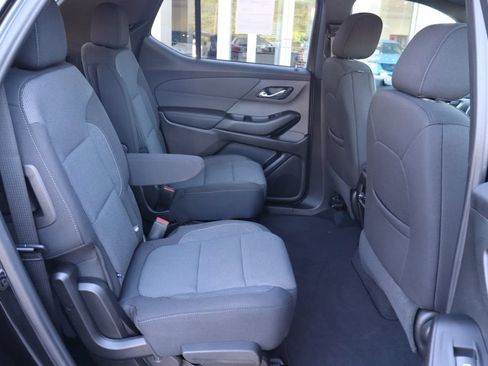 Used 2023 Chevrolet Traverse LT AWD/4WD image 20