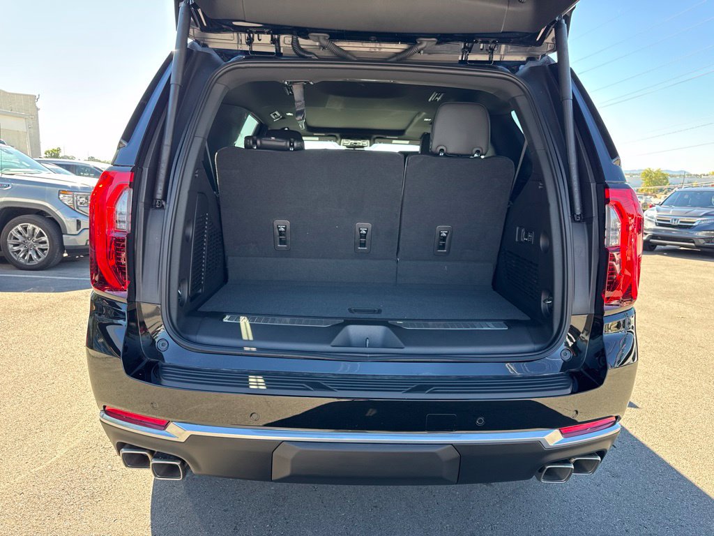 New 2026 GMC Yukon Denali AWD/4WD image 36