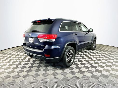 Used 2018 Jeep Grand Cherokee Limited w/ Trailer Tow Group IV AWD/4WD image 10