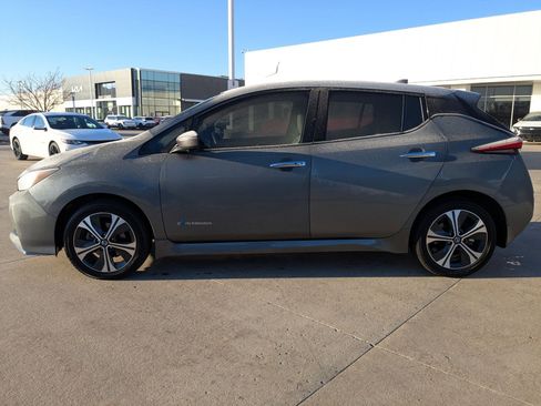 Used 2019 Nissan Leaf SL Plus image 2